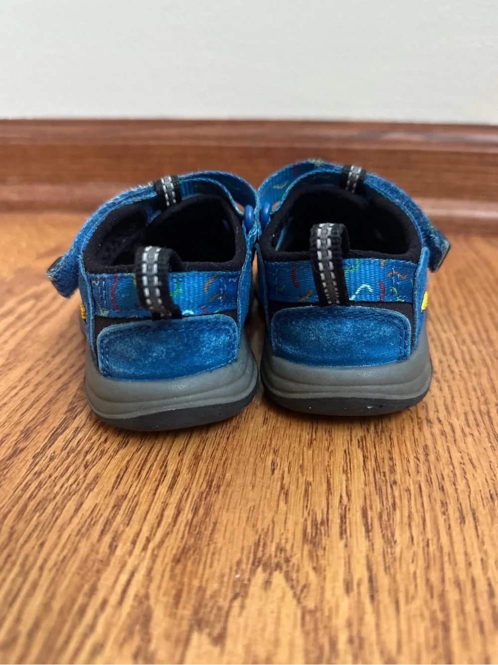 KEEN Newport Sandals Boys 6 Blue